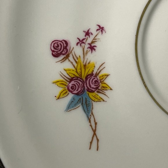 (small chips) Cmielow 2 Teacups & 4 Saucers Set - Picture 8 of 10